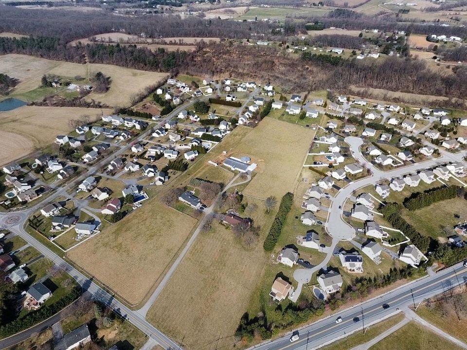 2nd image of 3651 Hanover Rte #30