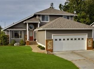 5901 Artist Dr, Ferndale, WA 98248