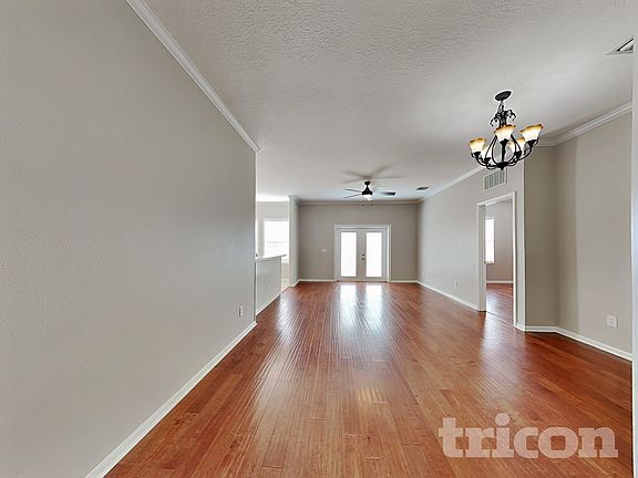2nd image of 1227 Gordon Oaks Dr
