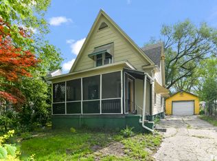 1334 N 2nd St, Springfield, IL 62702