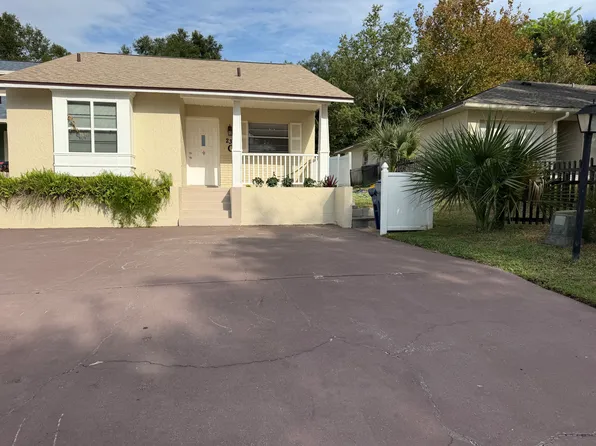 230 Ridgecrest Loop APT C, Clermont, FL 34715