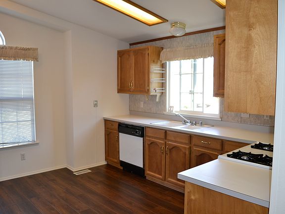 2nd image of 1220 Tasman Dr Spc 391