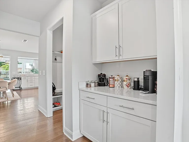 3725 Topsail Ct — Photo 7