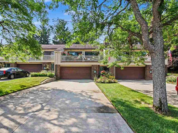 1287 Lachaumiere Dr Unit 5, Petoskey, MI 49770
