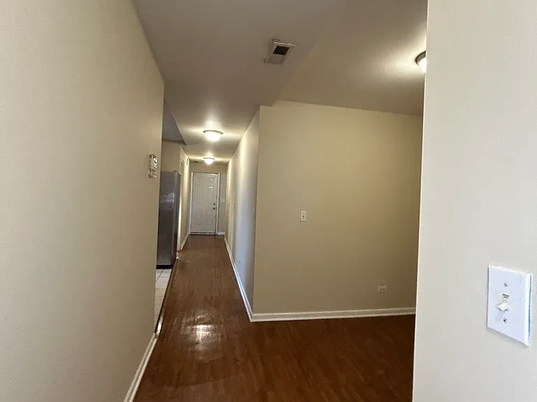1501 S 49th Ave #2N — Photo 5