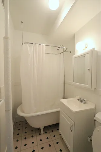 153 Summer St Photo 1