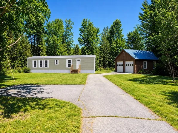 693 Canaan Road, Pittsfield, ME 04967