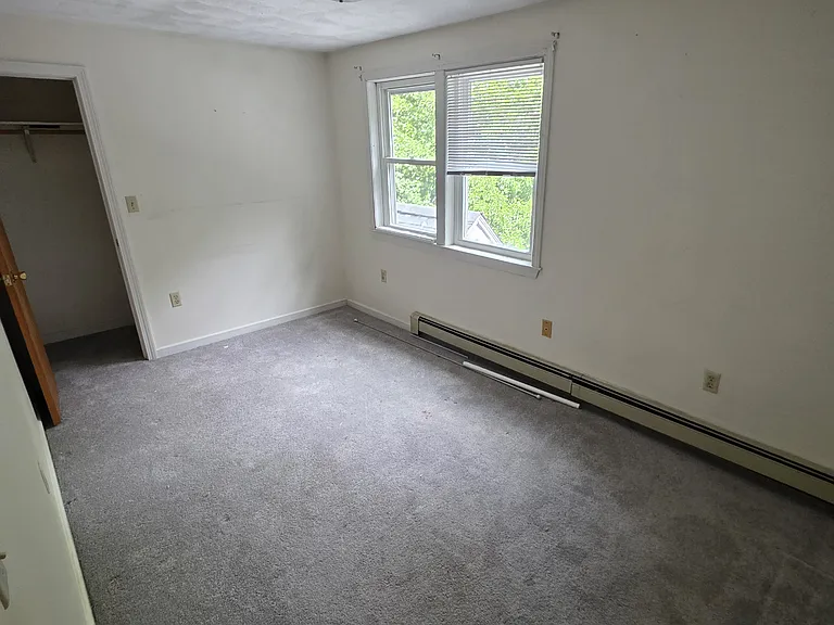 131 N Main St #5 — Photo 5