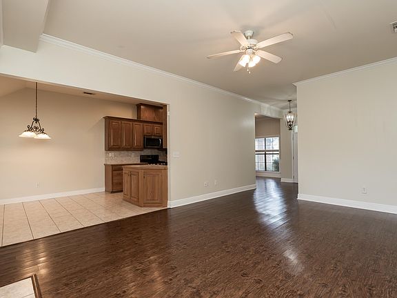 5th image of 37054 N Millstone Dr