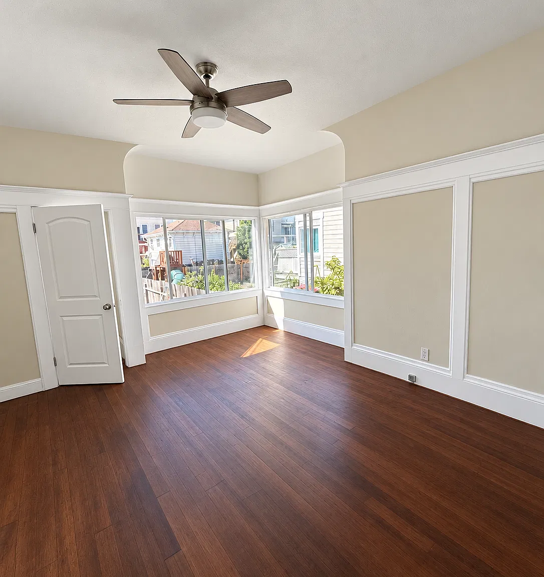 3 bed, 1200 sqft, $2,950 — Photo 3