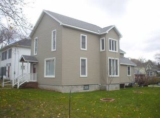 90 Risley St, Fredonia, NY 14063