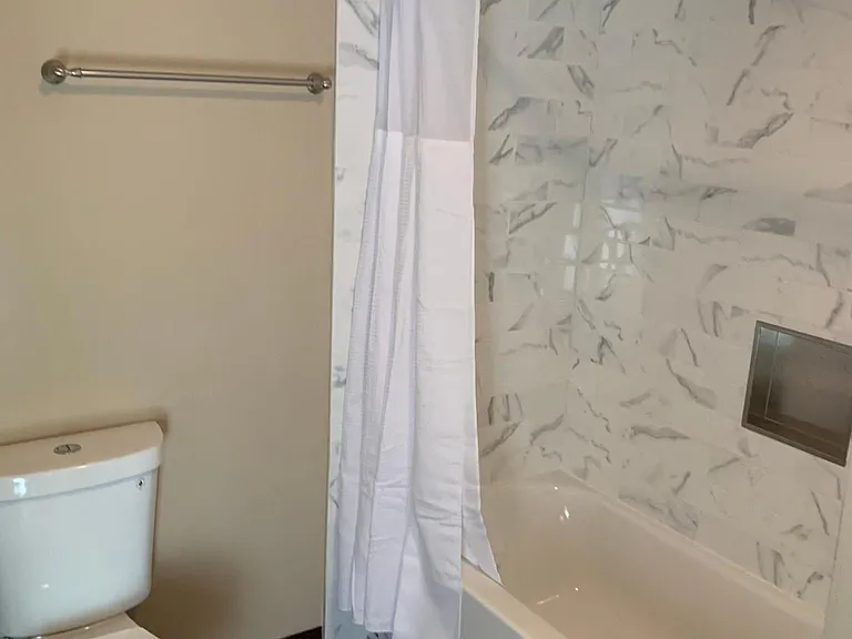 314-316 Seward St #316 — Photo 9