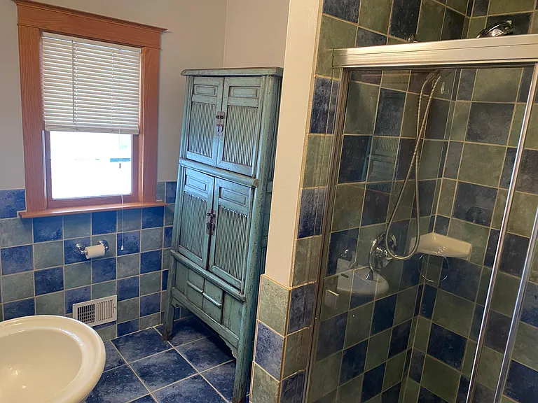 4624 Fairmount Ave — Photo 15