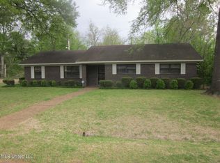 201 W Wilson Ave, Greenwood, MS 38930