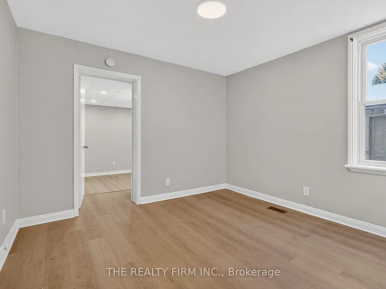312 Piccadilly St #2 — Photo 3