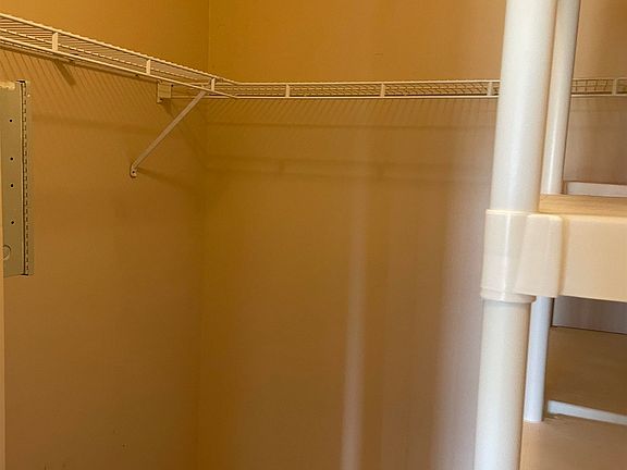 4th image of 560 Florida Club Blvd APT 302