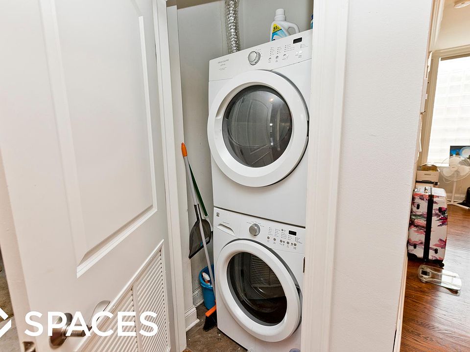 1st image of 3514 N Wilton Ave #_2