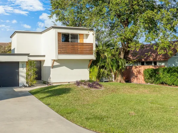 667 Forsyth Street, Boca Raton, FL 33487