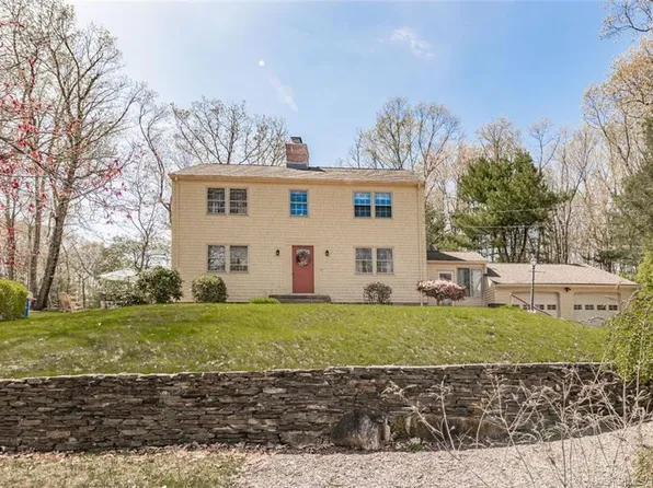 182 Vernon Street West, Manchester, CT 06042