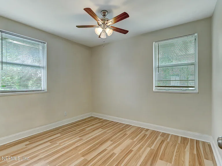 2358 Herschel St #1 — Photo 18