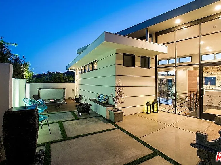 3223 Tareco Dr — Photo 40