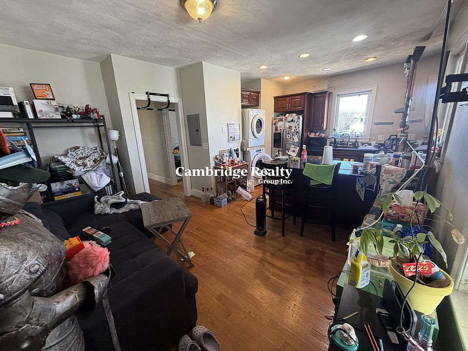 1st image of 1293 Cambridge St #3T