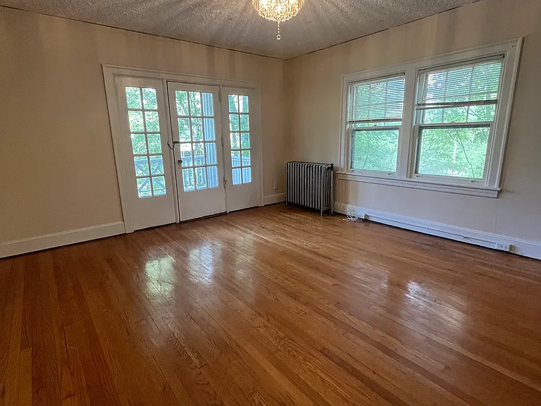 111 Cumberland Ave #6 — Photo 9