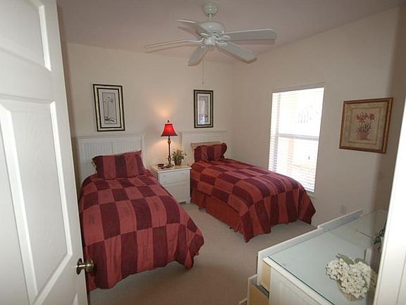 4th image of 9600 Fiddlers Green Cir #3