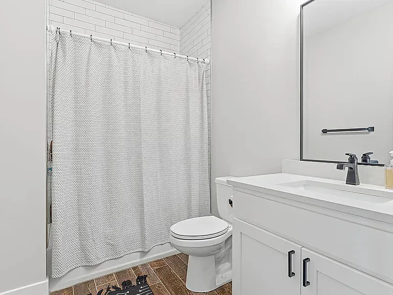 3912 Travers Cir — Photo 26