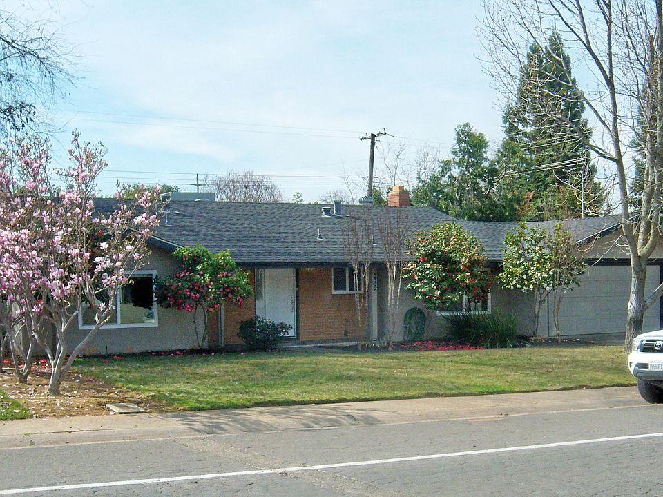 1st image of 9400 Lake Natoma Dr