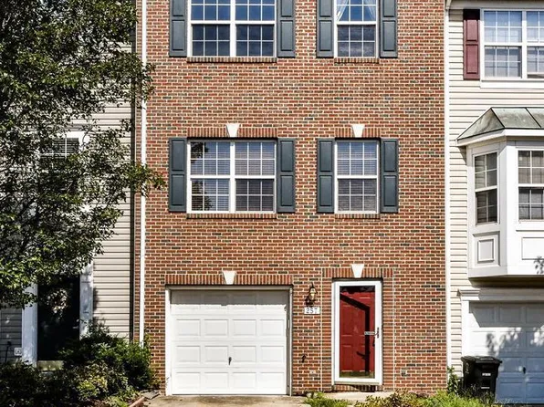 257 Golden Larch Ter NE, Leesburg, VA 20176