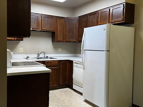 2nd image of 315 N 25th St #9
