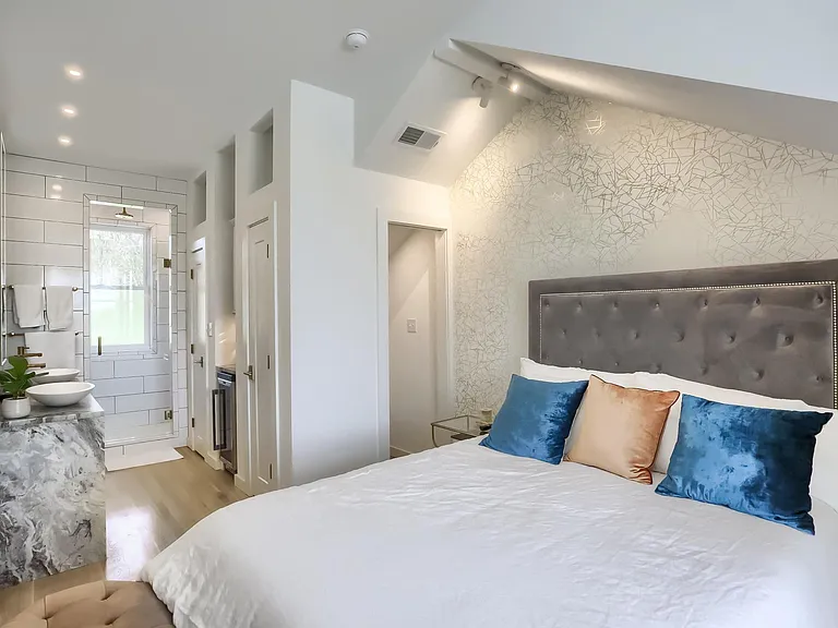 913 McCandless Ave — Photo 32