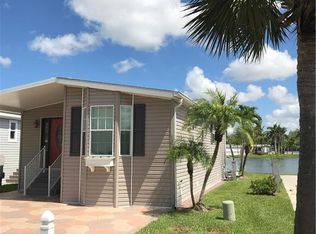 1350 Silver Lakes Blvd, Naples, FL 34114