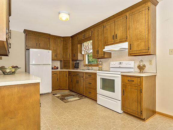 5th image of 11597 Liberty Oak Dr