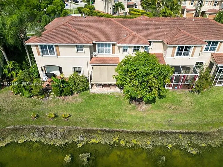130 Riverwalk Cir #Townhouse 130 — Photo 19