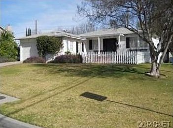 1st image of 600 N Priscilla Ln