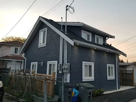 2nd image of 5414 Sherbrooke St #1A