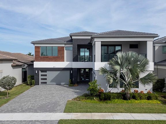 3rd image of 8571 Shoreacres Street