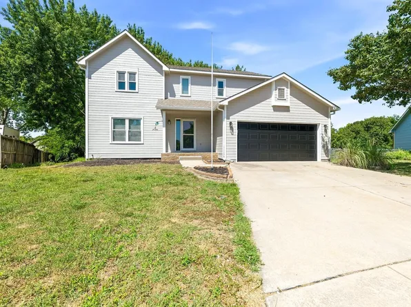 4479 N Edgemoor Ct, Wichita, KS 67220