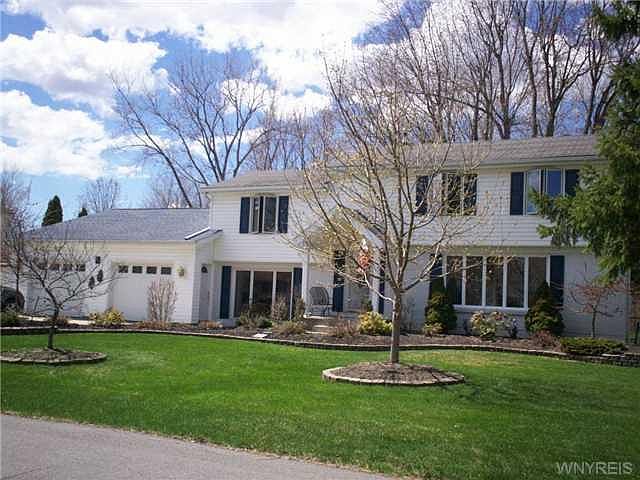 1st image of 90 Wilson St