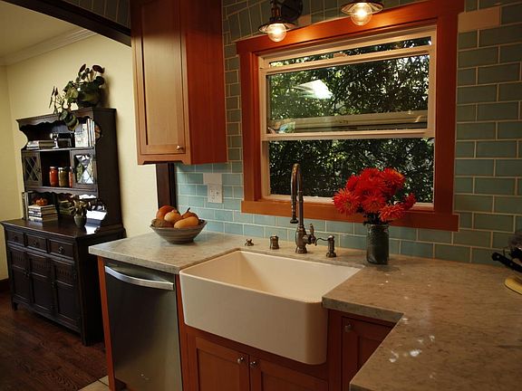 4th image of 1043 Escalona Dr