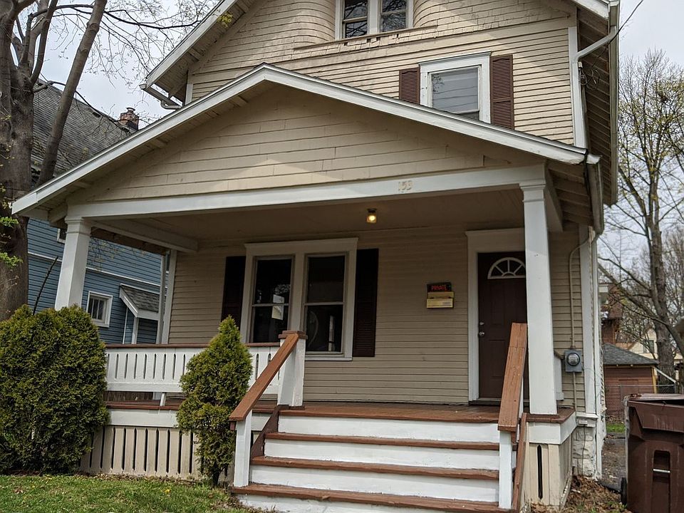 1st image of 153 Hollinger Ave