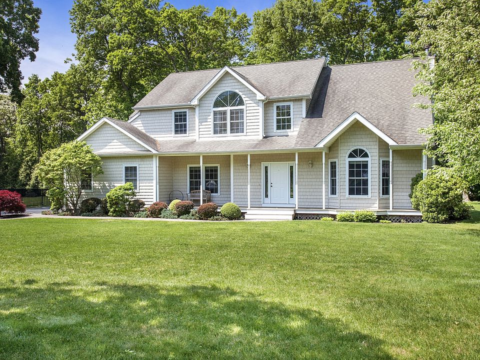 1st image of 79 Karen Ct
