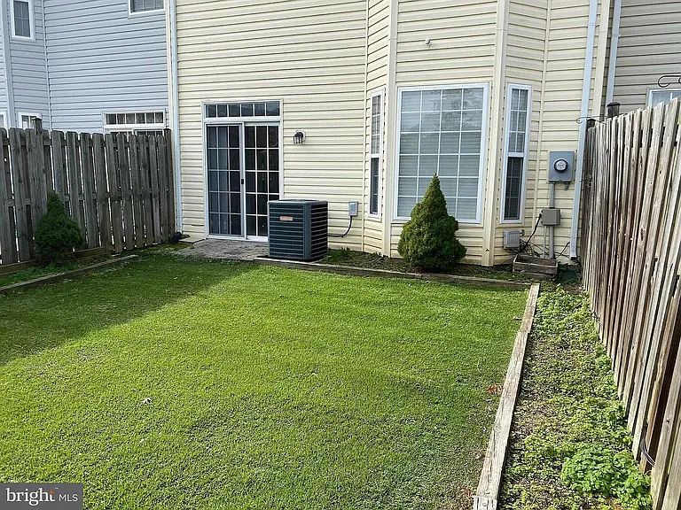 5215 Drakes Ct — Photo 17