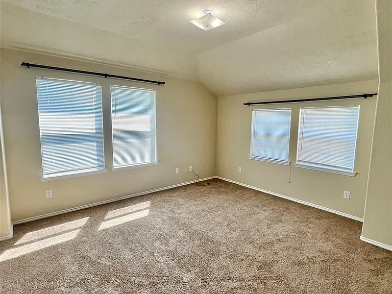 1134 Gem Stone Ct — Photo 13