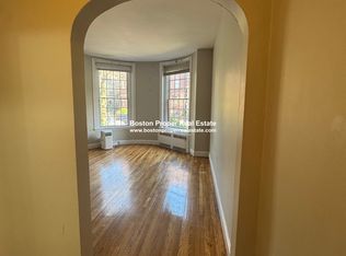 456 Beacon St APT 3, Boston, MA 02115