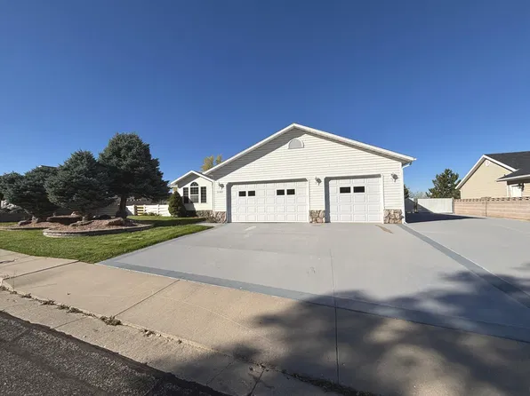 2187 N Sumack Cir, Cedar City, UT 84721