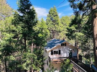 863 Deer Trl, Crestline, CA 92325