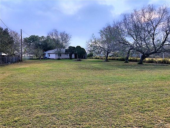 2nd image of 15605 N Us Highway 281 Hwy